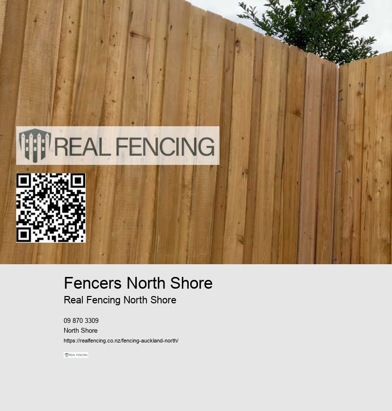 Fence Painting North Shore