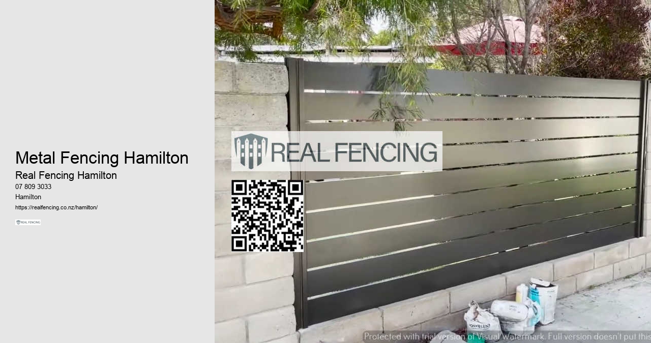 Decorative Fence Installation Hamilton