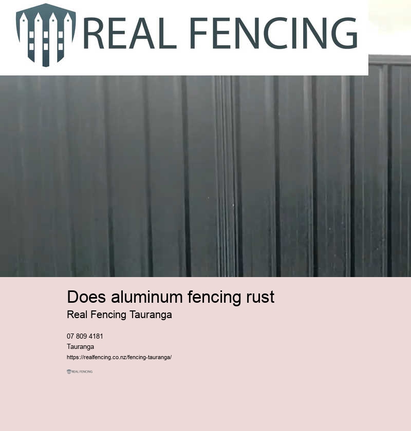 Types of timber fencing